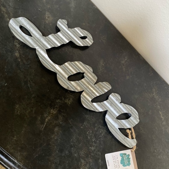NEW Galvanized Metal Love Wall Decor Sign - Picture 3 of 7